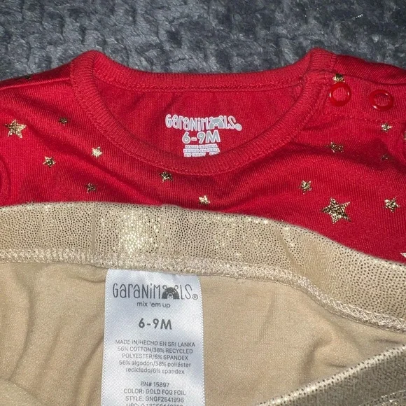 🩷5/$25 Red Gold Star Bodysuit & Gold Glitter Leggings Set Baby Girl 6–9M - Picture 3 of 3